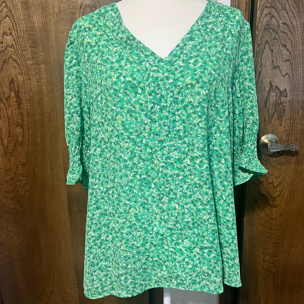 Green Floral Women's Top